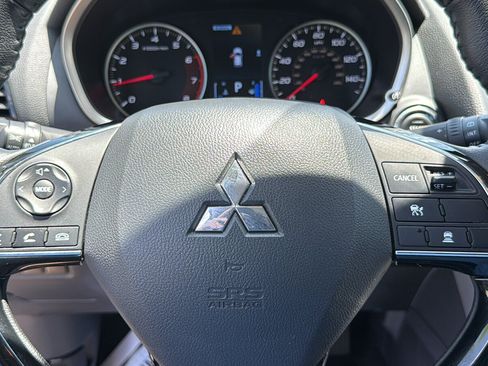 Used 2025 Mitsubishi Eclipse Cross SE AWD/4WD image 11