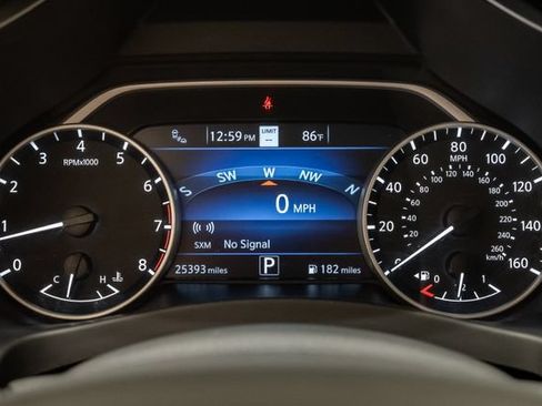 Used 2024 Nissan Murano SL AWD/4WD image 14