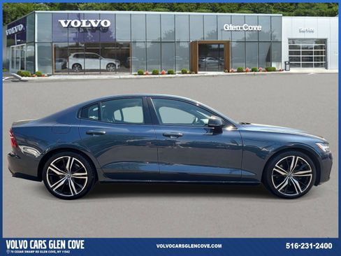 Used 2021 Volvo S60 T5 R-Design AWD/4WD image 3