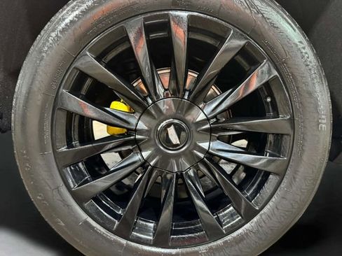 Used 2021 Cadillac Escalade Premium Luxury image 37