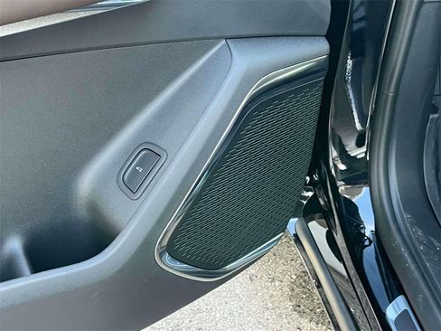 New 2026 GMC Acadia Denali Ultimate w/ LPO, Floor Liner Package image 23