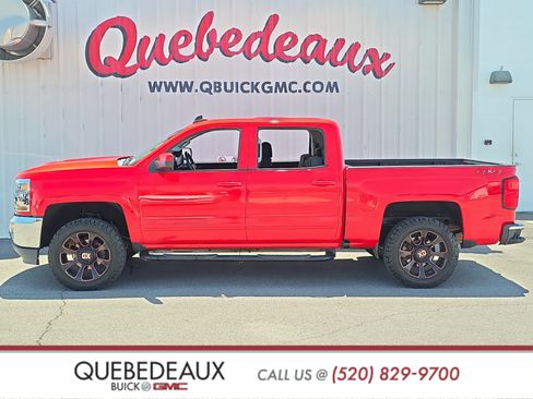 Used 2018 Chevrolet Silverado 1500 LT w/ All Star Edition AWD/4WD image 4