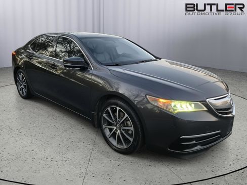 Used 2016 Acura TLX V6 image 3