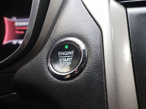 Used 2020 Ford Fusion SEL FWD image 29