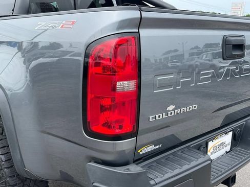Used 2022 Chevrolet Colorado ZR2 w/ ZR2 Dusk Special Edition AWD/4WD image 12