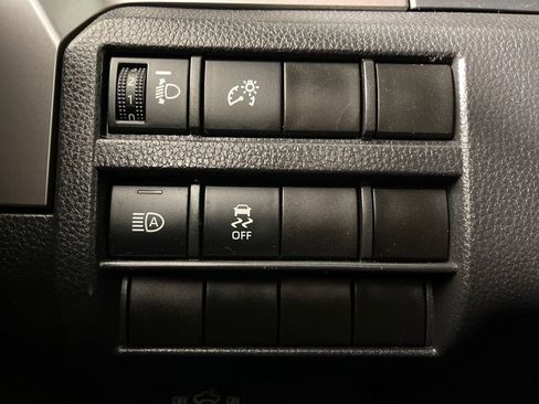 Certified 2024 Toyota Tacoma SR5 image 28