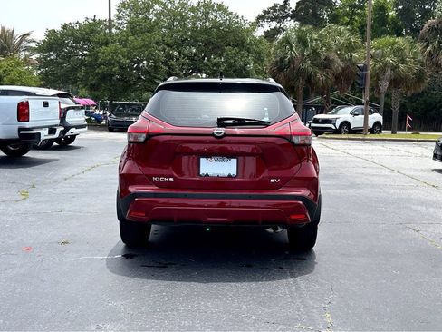 Used 2023 Nissan Kicks SV FWD image 22