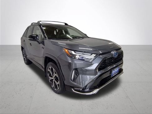 Used 2023 Toyota RAV4 XSE w/ Weather Package AWD/4WD image 5