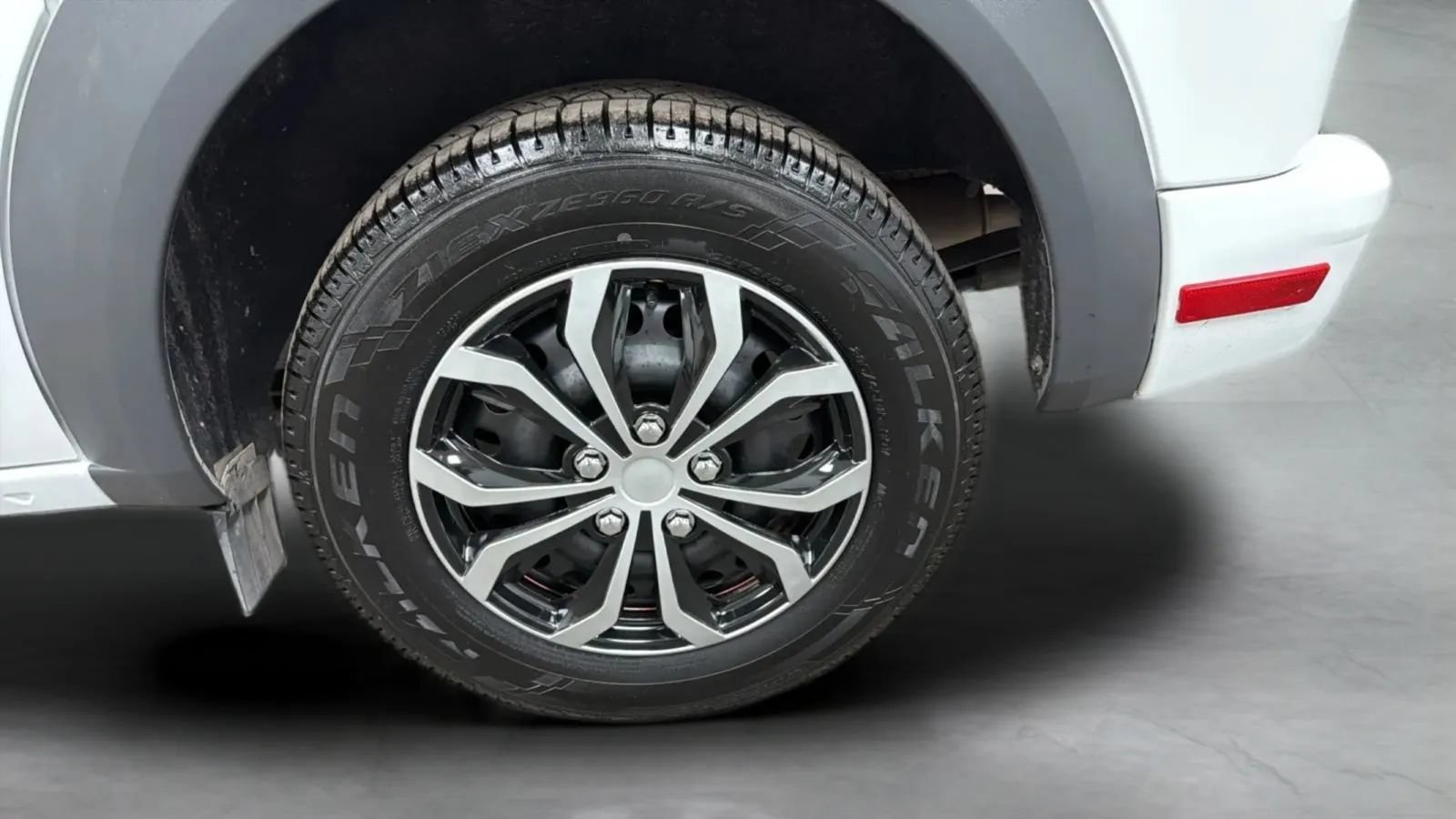 Used 2012 Ford Transit Connect XLT FWD image 27