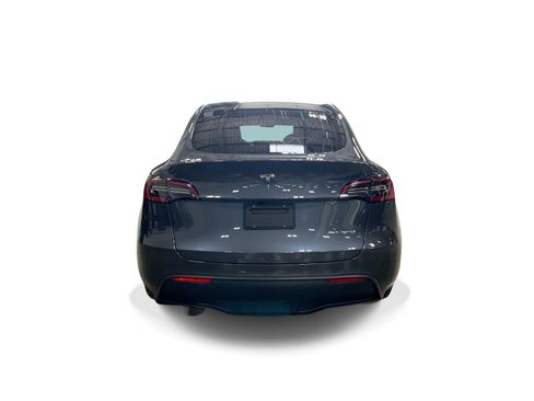 Certified 2023 Tesla Model Y AWD image 5