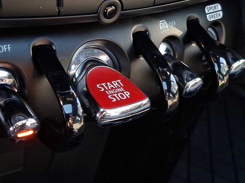 Certified 2023 MINI Cooper S FWD image 21