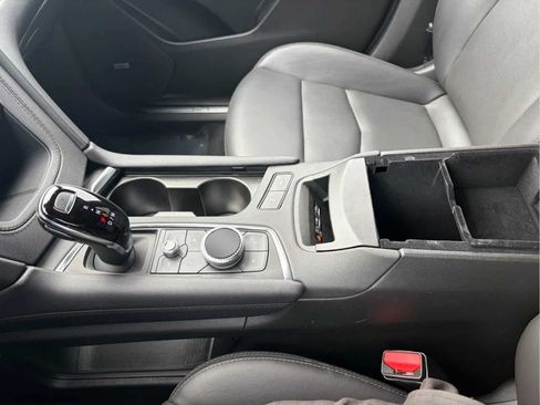 Used 2025 Cadillac XT5 Premium Luxury AWD/4WD image 18