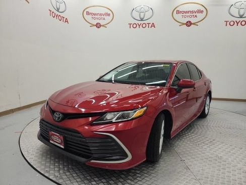 Used 2023 Toyota Camry LE FWD image 2