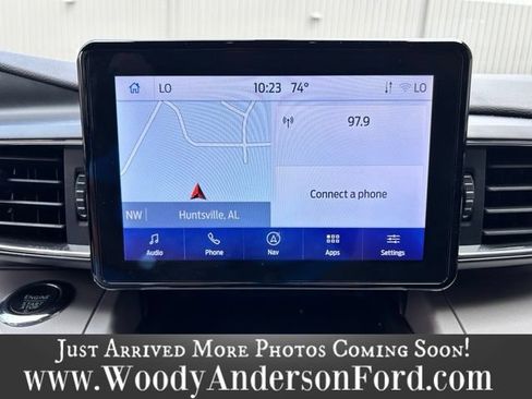 Used 2023 Ford Explorer XLT w/ Equipment Group 202A AWD/4WD image 13