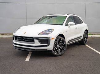 New 2026 Porsche Macan video 1