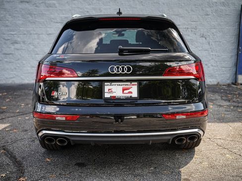 Used 2023 Audi SQ5 Premium w/ Convenience Package image 13