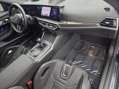 Used 2023 BMW M2 w/ Carbon Package RWD image 29