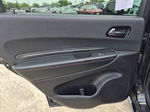 Used 2025 Dodge Durango GT AWD/4WD image 24
