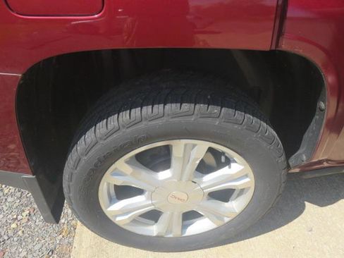 Used 2017 GMC Terrain SLE w/ Driver Alert Package I AWD/4WD image 27