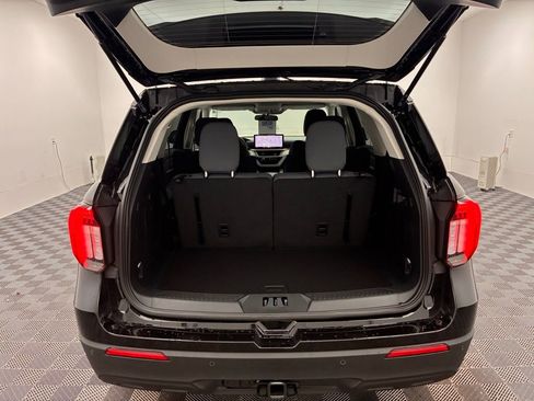 New 2026 Ford Explorer Active image 9