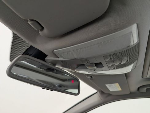 Used 2014 Mercedes-Benz C 250 C 250 Sport image 15