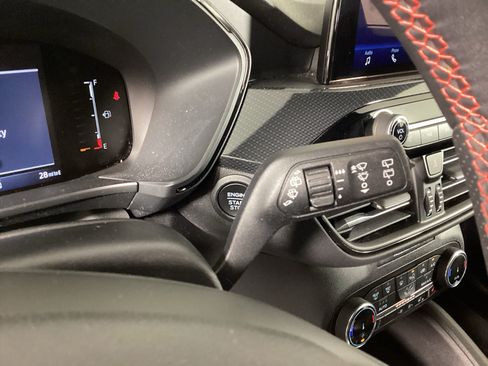 Certified 2023 Ford Escape ST-Line AWD/4WD image 23