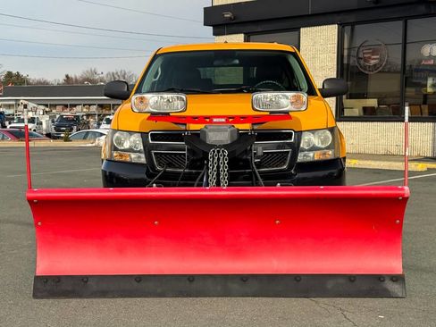 Used 2011 Chevrolet Suburban 2500 image 9