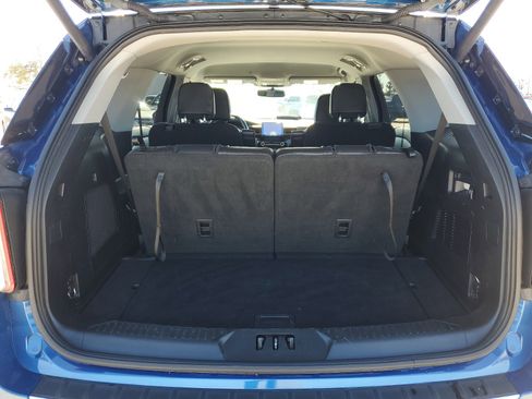Used 2021 Ford Explorer Limited image 13
