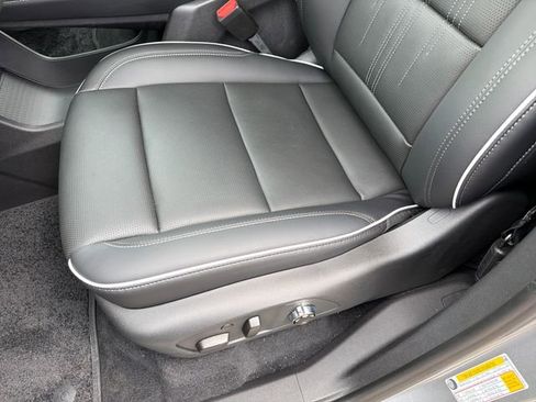 New 2026 Buick Enclave Avenir w/ Super Cruise Package image 18