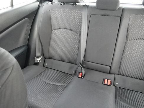 Used 2017 Toyota Prius Two image 12