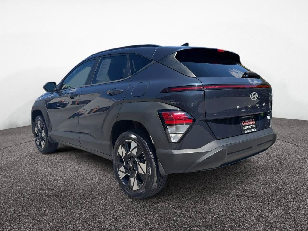 Certified 2024 Hyundai Kona SEL w/ Convenience Package AWD/4WD image 5