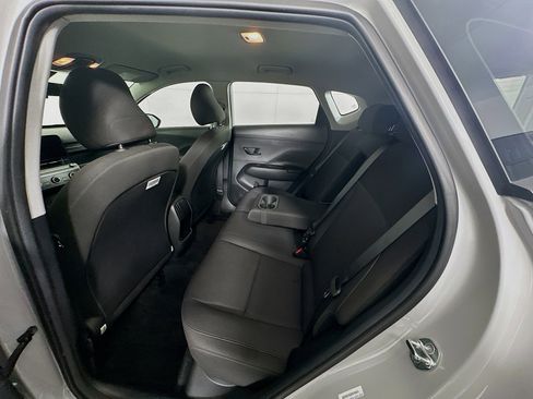 Used 2025 Hyundai Kona SE image 28