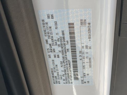 New 2026 Ford Transit 250 148 Medium Roof image 63