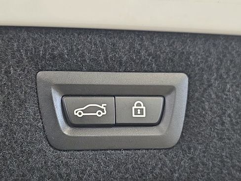 Used 2021 BMW 840i Gran Coupe w/ M Sport Package image 31