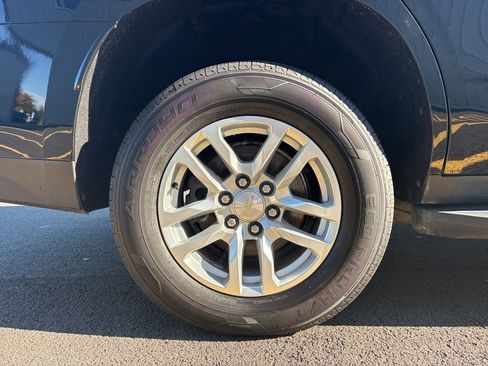 Used 2021 Chevrolet Tahoe LT image 23