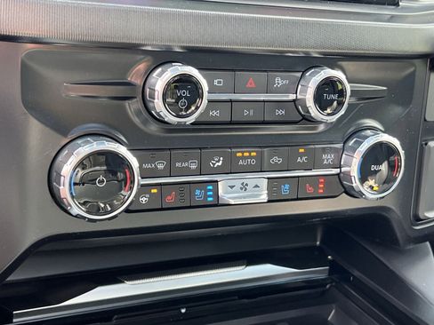 New 2026 Ford F250 Platinum image 21