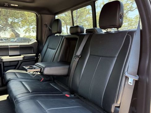 Used 2018 Ford F150 Lariat w/ Equipment Group 502A Luxury AWD/4WD image 16