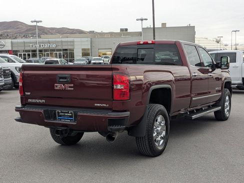 Used 2016 GMC Sierra 3500 Denali w/ Duramax Plus Package image 5