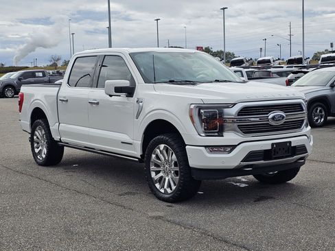Used 2021 Ford F150 Limited image 5
