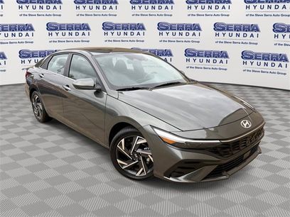 Certified 2024 Hyundai Elantra SEL w/ Convenience Package