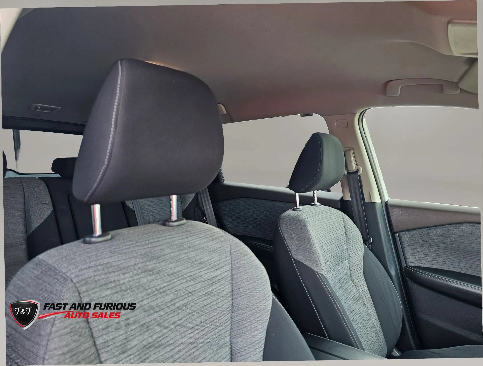 Used 2021 Nissan Rogue S AWD/4WD image 14