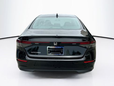 Used 2025 Honda Accord LX image 5