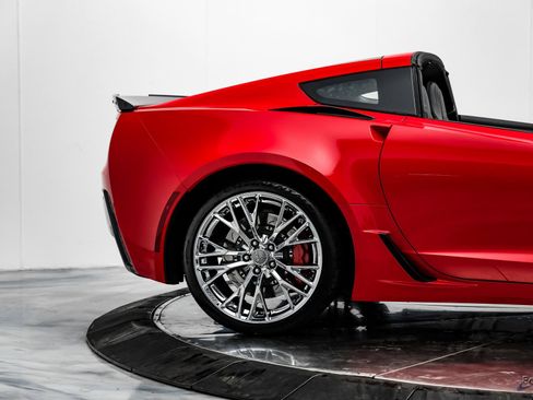 Used 2016 Chevrolet Corvette Z06 w/ 2LZ Preferred Equipment Group image 24