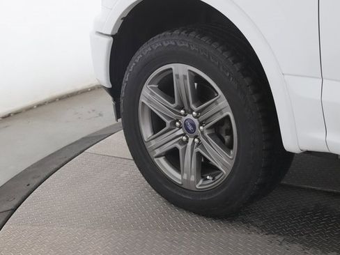 Used 2020 Ford F150 Lariat w/ Equipment Group 502A Luxury image 13