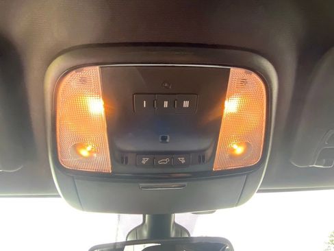 Used 2024 Dodge Durango GT w/ Blacktop Package RWD image 41