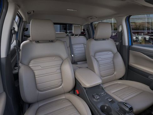 New 2026 Ford Ranger Lariat w/ FX4 Off-Road Package image 11