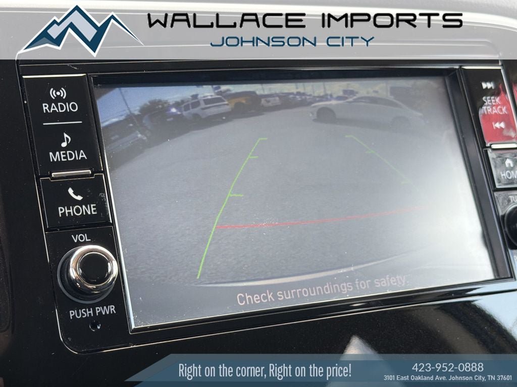 Used 2020 Mitsubishi Outlander ES AWD/4WD image 23