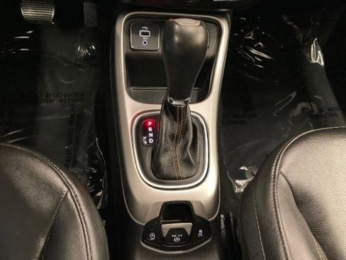 Used 2018 Jeep Compass Latitude w/ Popular Equipment Group FWD image 24