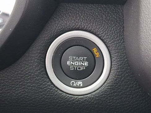 Used 2022 RAM 1500 Big Horn AWD/4WD image 29