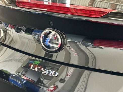 Used 2022 Lexus LC 500 Convertible w/ Touring Package RWD image 7